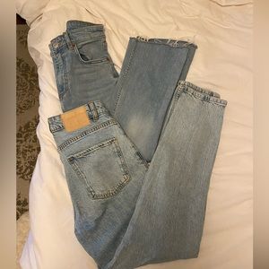 2 pairs of zara jeans size 4